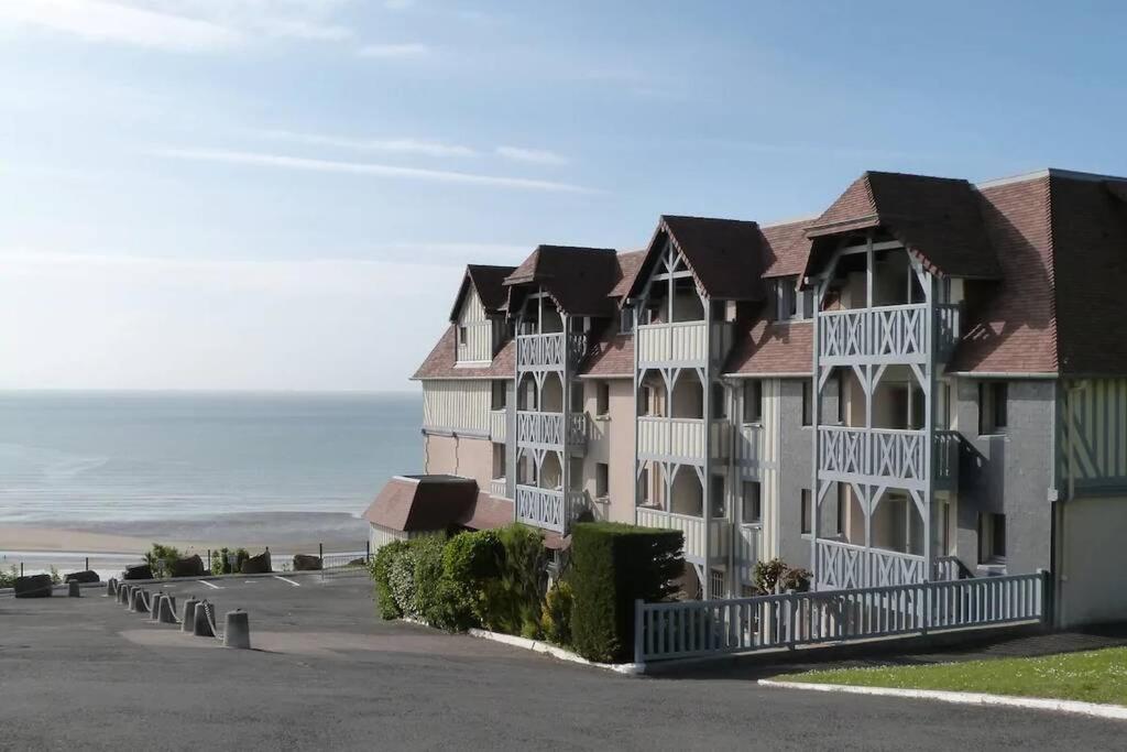 Appartement 4 Pers - Vue Mer ทรูวิลล์-ซูร์-แมร์ ภายนอก รูปภาพ